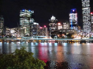 La fantastica skyline notturna di Brisbane (Foto di Boris Puggia)
